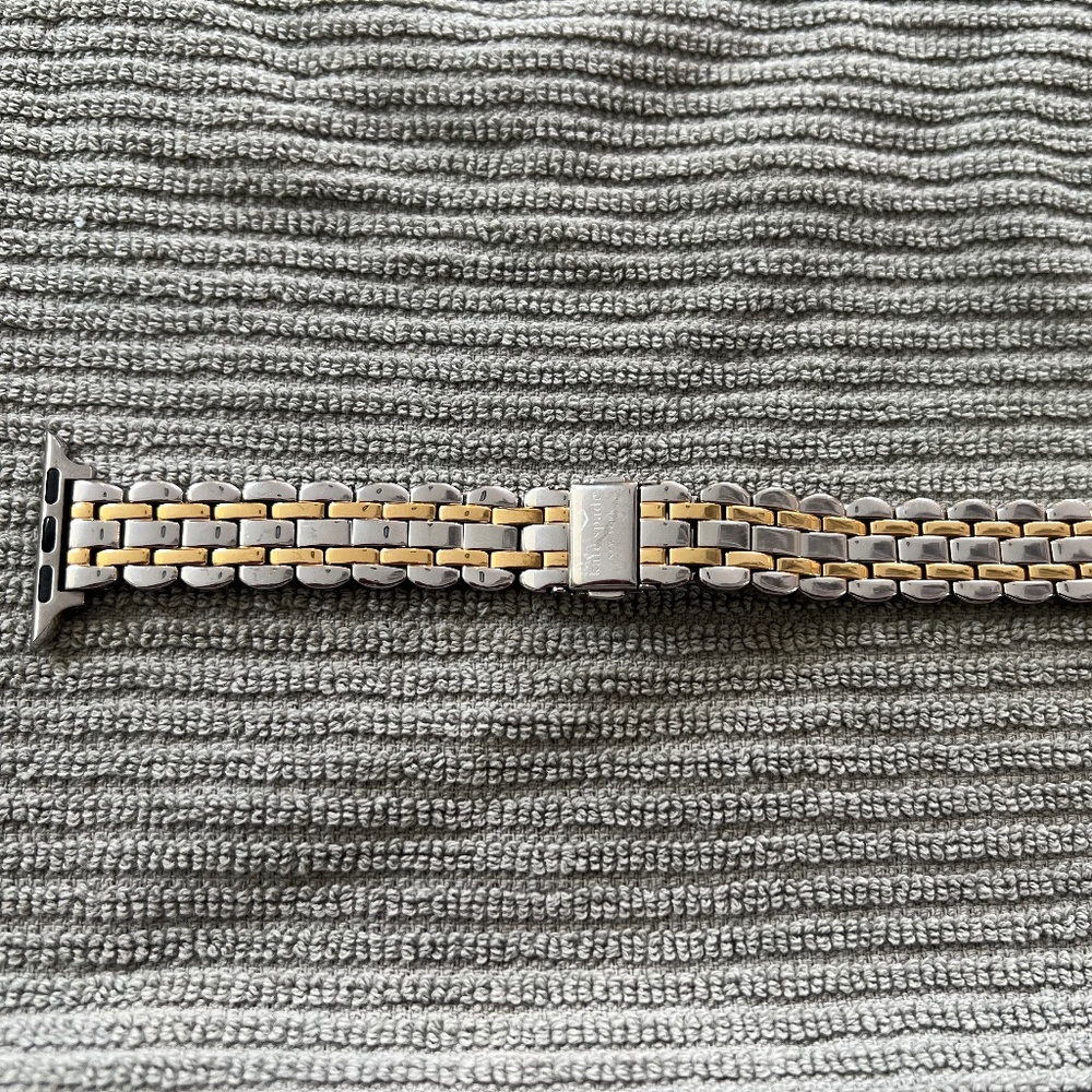 Kate Spade Two Tone Scallop Steel Link Apple Watch Band 38/40/41